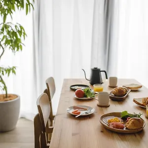 Three Aparthotel Tokio